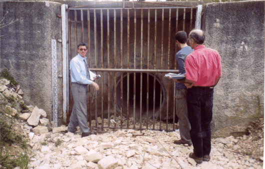 Figure 7 : Entrée du collecteur enterré en amont immédiat de la zone à habitat dense